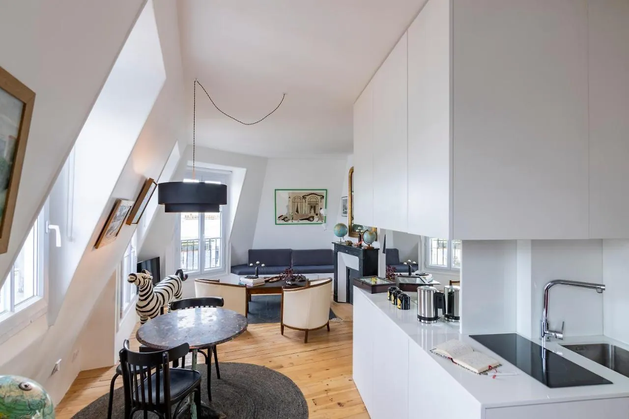 Maisondeschaumes-Paris 0*, Paris Frankrike