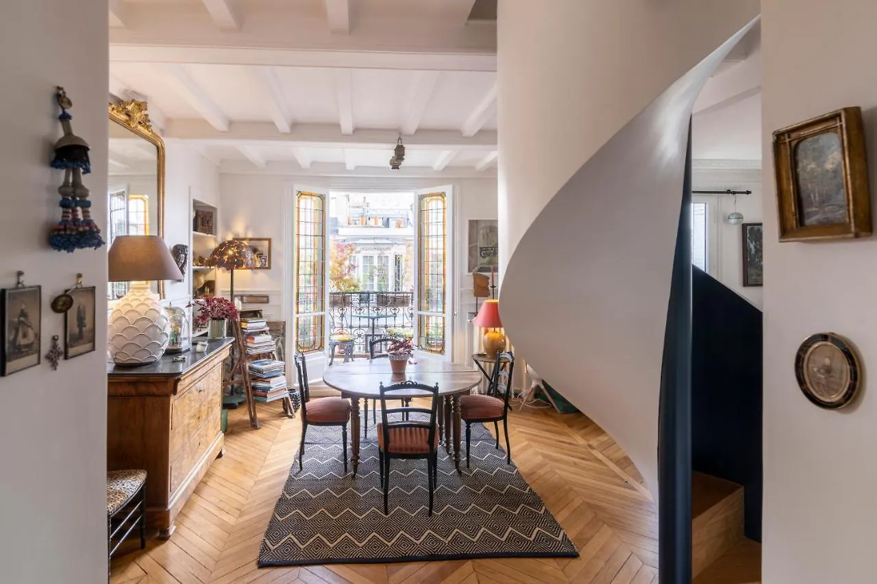 Maisondeschaumes-Paris Paris