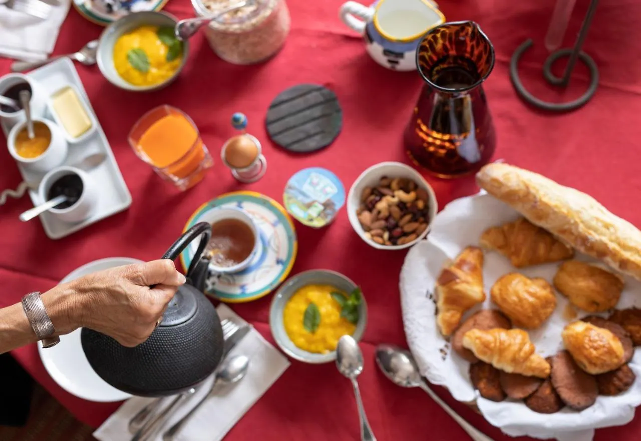 Bed & Breakfast Maisondeschaumes-Paris